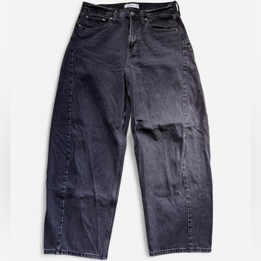 Abercrombie & Fitch Mid Rise Barrel Jeans 28 Long